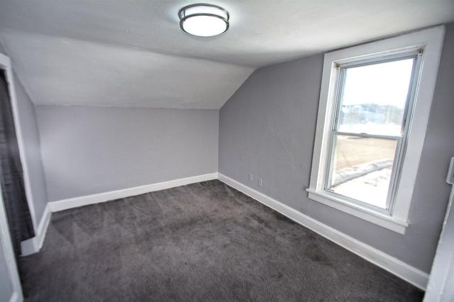 280 N BROOKE STREET, Fond Du Lac, WI 54935