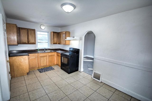 280 N BROOKE STREET, Fond Du Lac, WI 54935
