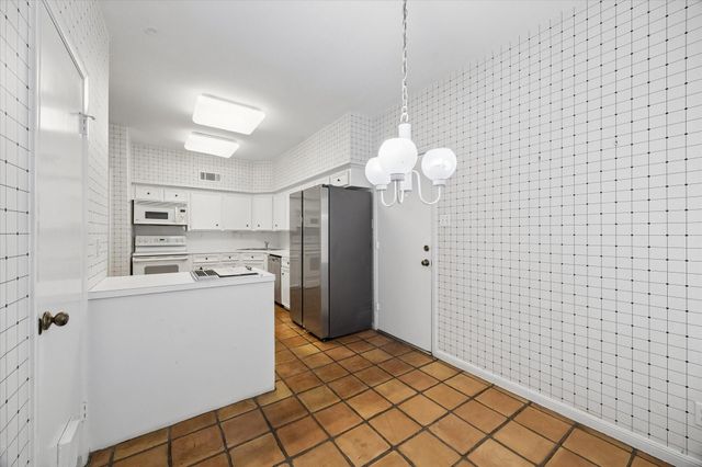10123 Valley Forge Drive, Houston, TX 77042