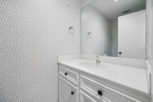 10123 Valley Forge Drive, Houston, TX 77042