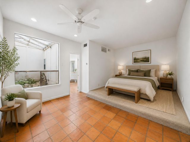 10123 Valley Forge Drive, Houston, TX 77042