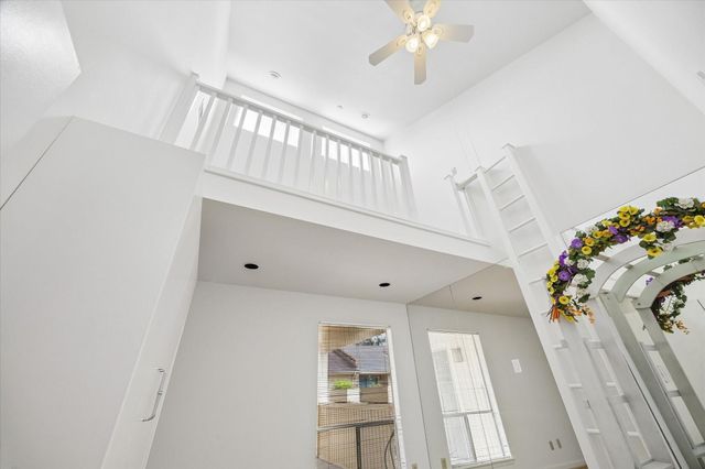 10123 Valley Forge Drive, Houston, TX 77042