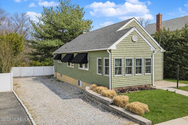 365 Lake Avenue House 1 & 2, Oakhurst, NJ 07755