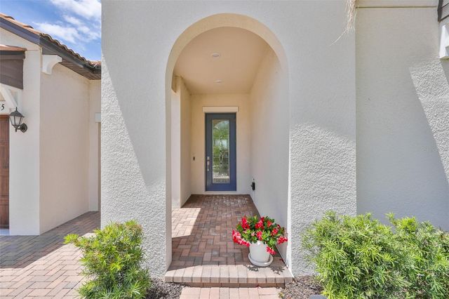16955 SCUBA CREST STREET, Wimauma, FL 33598