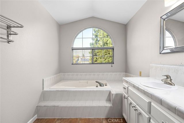 2616 Lakewest, Chico, CA 95928