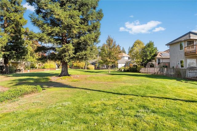 2616 Lakewest, Chico, CA 95928