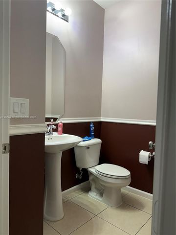 3260 NW 126th Ave, Sunrise, FL 33323