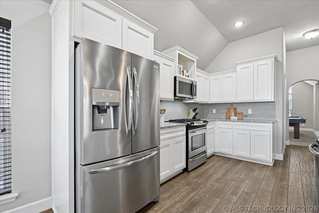 1543 E 137th Place, Glenpool, OK 74033