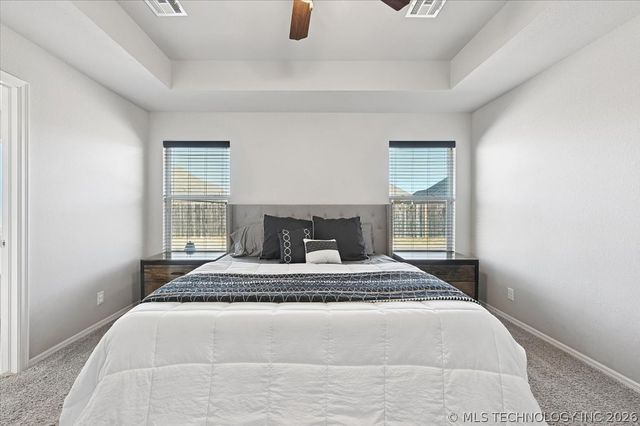 1543 E 137th Place, Glenpool, OK 74033