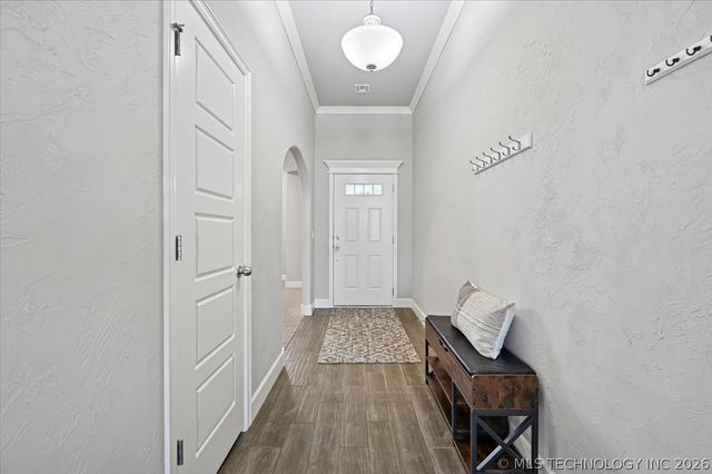 1543 E 137th Place, Glenpool, OK 74033