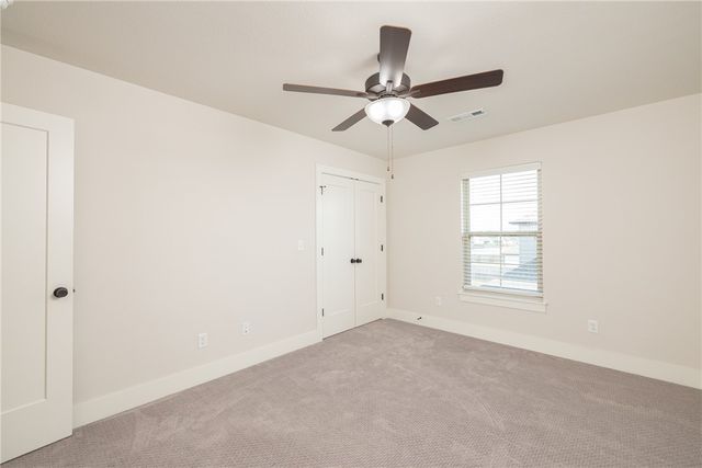 900 Rawlings Circle, Pea Ridge, AR 72751