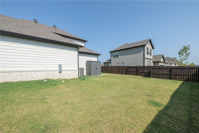 900 Rawlings Circle, Pea Ridge, AR 72751