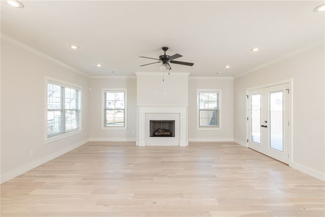 900 Rawlings Circle, Pea Ridge, AR 72751