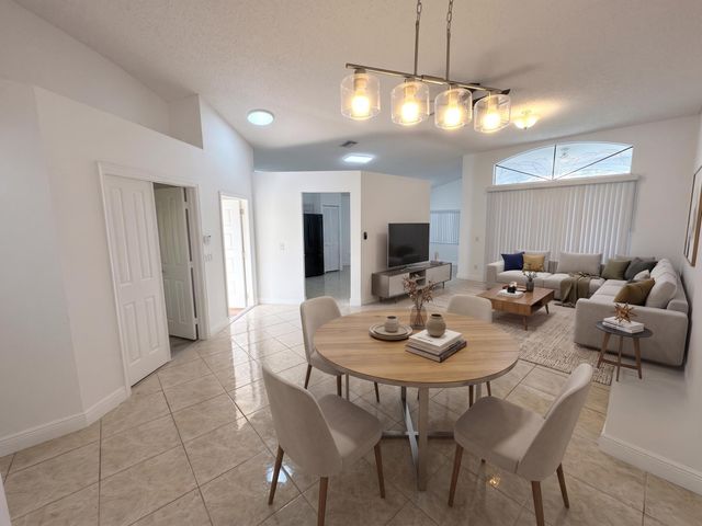 17904 SW 1st Street, Pembroke Pines, FL 33029