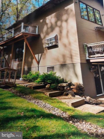 3725 OAKLAND RD, Bethlehem, PA 18020