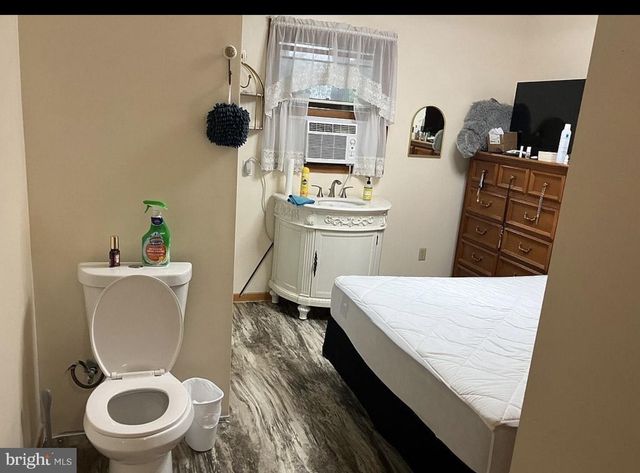 3725 OAKLAND RD, Bethlehem, PA 18020