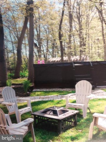 3725 OAKLAND RD, Bethlehem, PA 18020