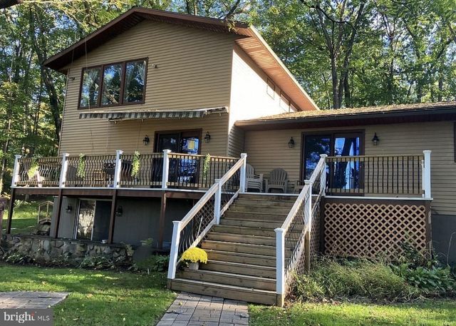 3725 OAKLAND RD, Bethlehem, PA 18020