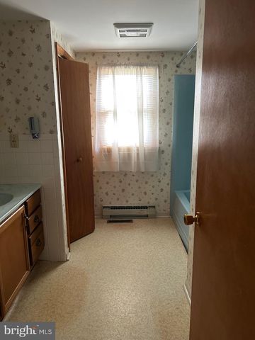 2091 OLD CHAPEL RD, Boyce, VA 22620