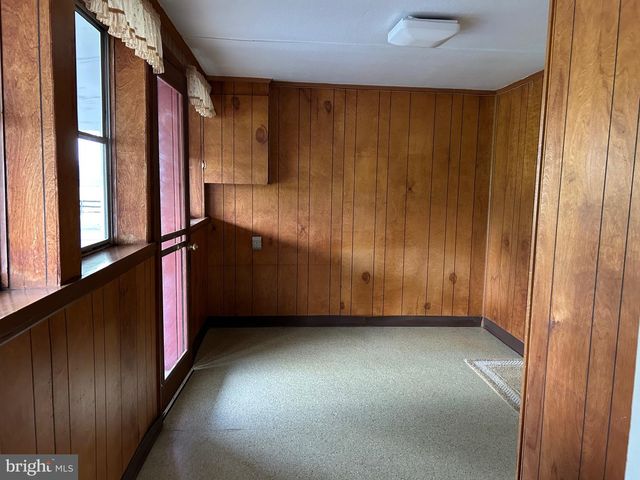 2091 OLD CHAPEL RD, Boyce, VA 22620