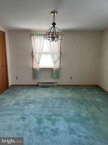 2091 OLD CHAPEL RD, Boyce, VA 22620
