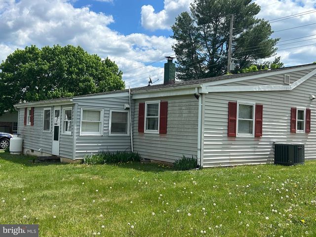 2091 OLD CHAPEL RD, Boyce, VA 22620