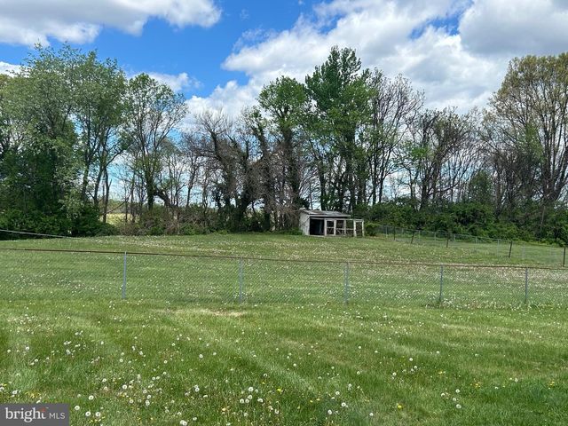 2091 OLD CHAPEL RD, Boyce, VA 22620