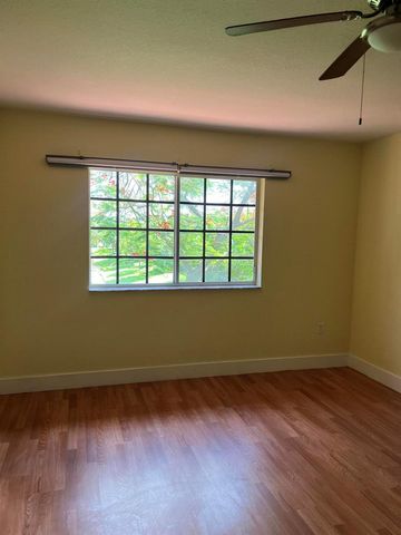 4113 NAPOLI LAKE Drive, Riviera Beach, FL 33410
