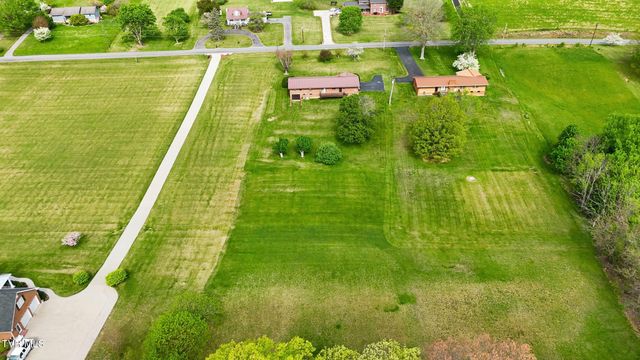 556 West Valley Drive, Kingsport, TN 37664