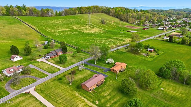 556 West Valley Drive, Kingsport, TN 37664