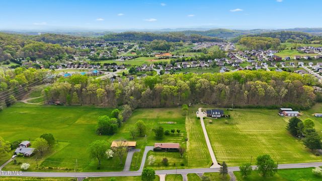 556 West Valley Drive, Kingsport, TN 37664