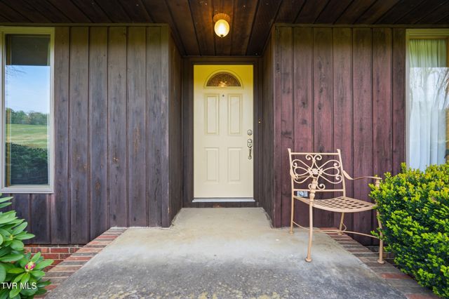 556 West Valley Drive, Kingsport, TN 37664