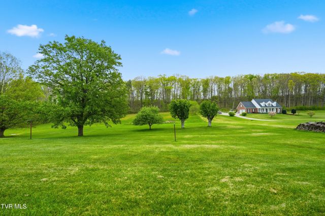 556 West Valley Drive, Kingsport, TN 37664