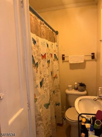 244 Arlington Ave, Paterson City, NJ 07502