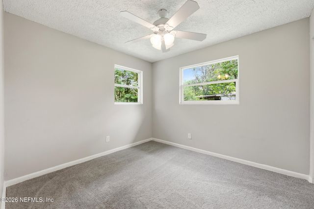 7067 CLOVIS Road, Jacksonville, FL 32205