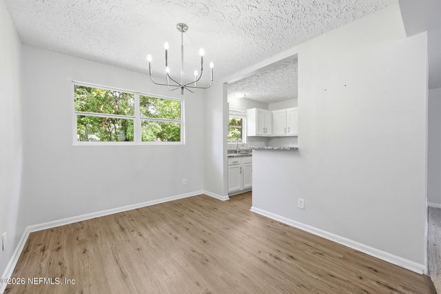7067 CLOVIS Road, Jacksonville, FL 32205