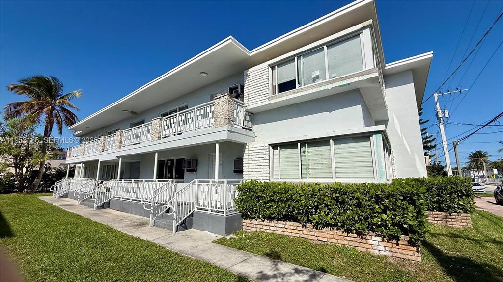 7600 Dickens Ave 4, Miami Beach, FL 33141