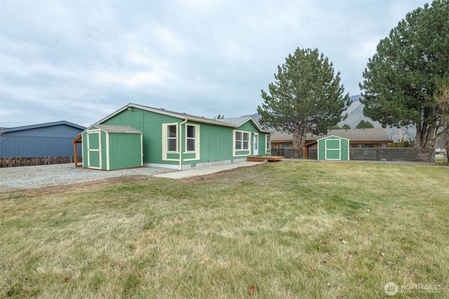 14901 Golden Delicious Street, Entiat, WA 98822