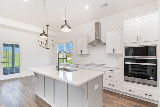 6425 Waymeet Drive, Spring Hill, TN 37174