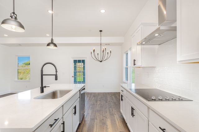 6425 Waymeet Drive, Spring Hill, TN 37174