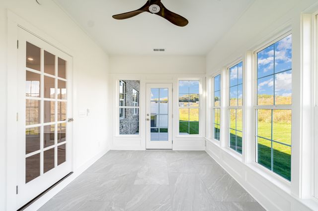 6425 Waymeet Drive, Spring Hill, TN 37174