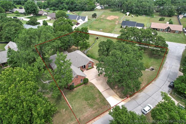 11914 S 1st Street W, Jenks, OK 74037