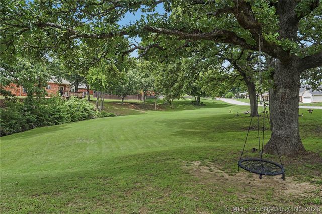11914 S 1st Street W, Jenks, OK 74037