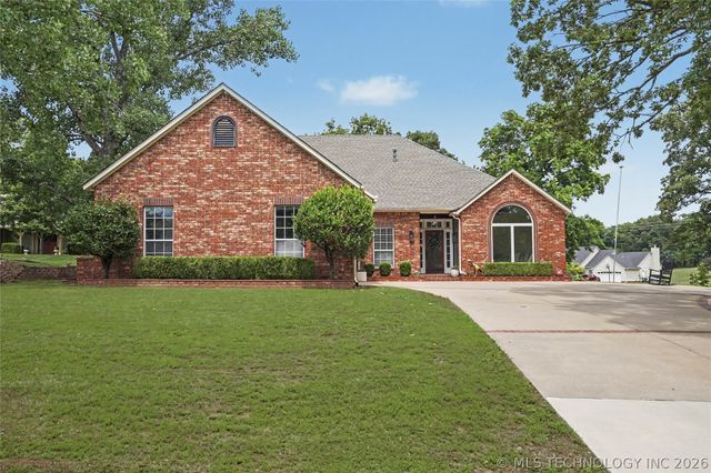 11914 S 1st Street W, Jenks, OK 74037