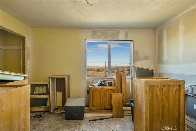 67980 Valle Vista Road, 29 Palms, CA 92277