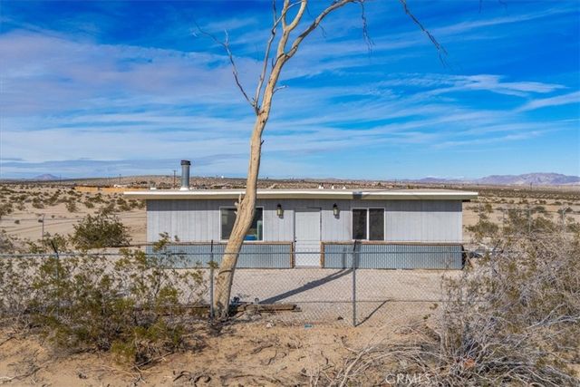 67980 Valle Vista Road, 29 Palms, CA 92277