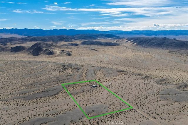 67980 Valle Vista Road, 29 Palms, CA 92277