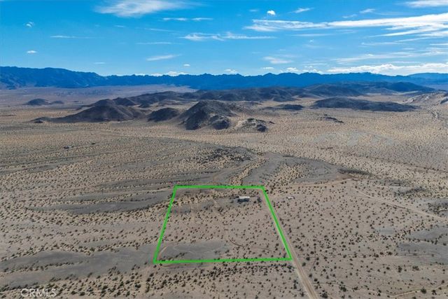 67980 Valle Vista Road, 29 Palms, CA 92277