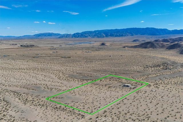 67980 Valle Vista Road, 29 Palms, CA 92277