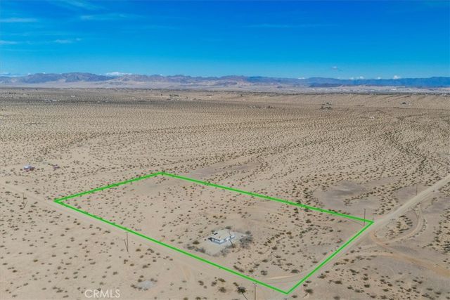 67980 Valle Vista Road, 29 Palms, CA 92277